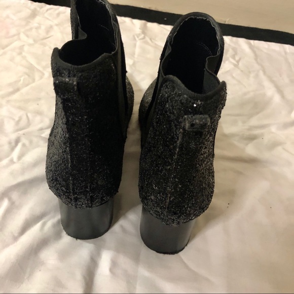 Glitter slip on ankle boots - Picture 4 of 5